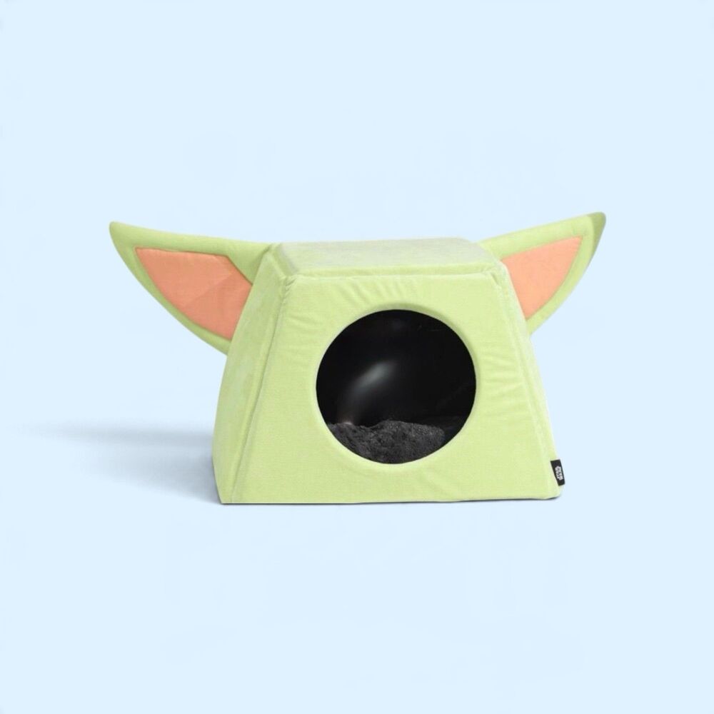 Star Wars The Mandalorian Grogu Covered Cat & Dog Bed